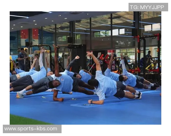 申花一线队国庆假期后重返训练场备战新赛季