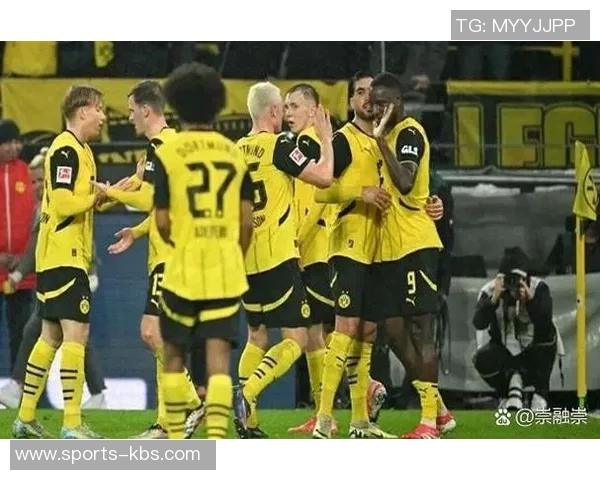 多特蒙德创造历史欧冠赛季前三场均打入四球的壮举 多特蒙德创造历史欧冠赛季前三场均打入四球的壮举