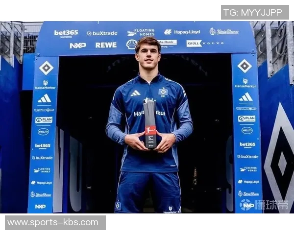 英媒称热刺小将武什科维奇外租汉堡表现优异助球队提升