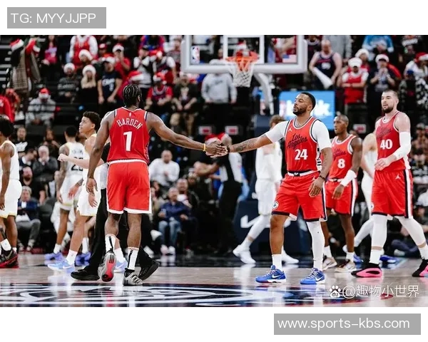 米诺特强调节奏变化与人员轮换策略在比赛中制造对手混乱的重要性 米诺特强调节奏变化与人员轮换策略在比赛中制造对手混乱的重要性