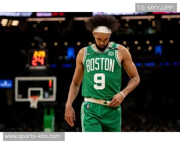 怀特场均15投得14分命中率仅33和26这就是你们追捧的顶级3D表现吗